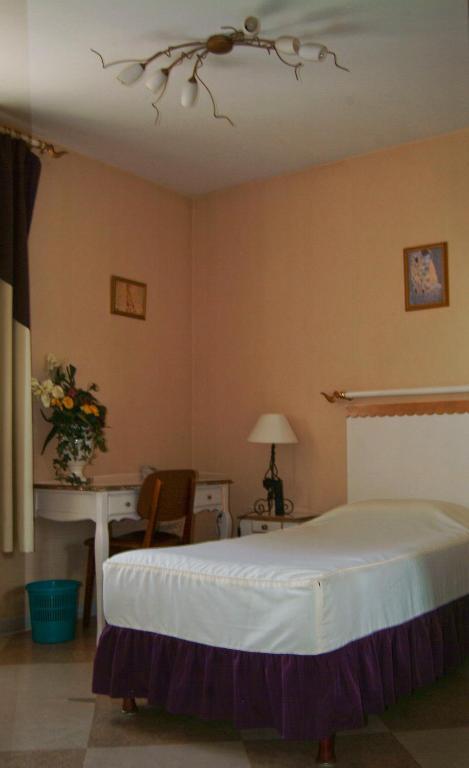 Hôtel Bertrand Bar-le-Duc Buitenkant foto