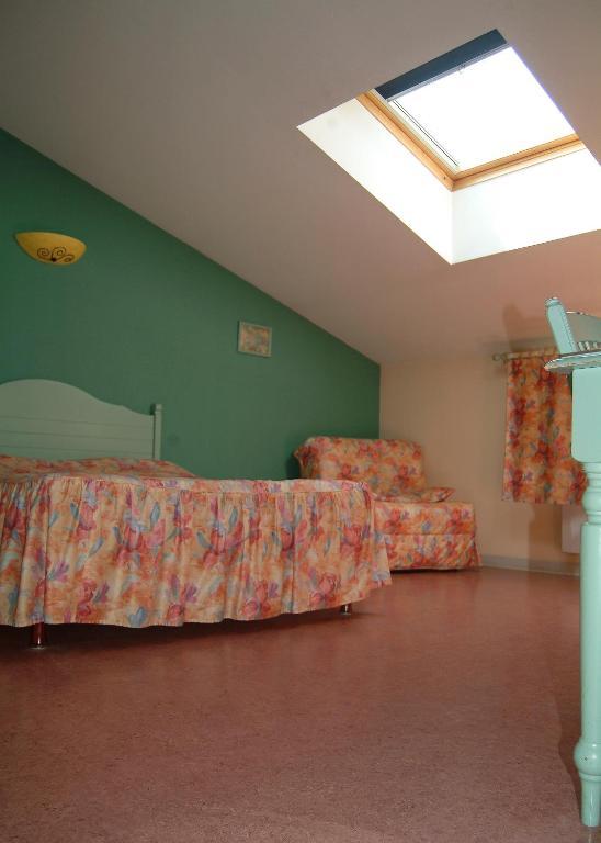 Hôtel Bertrand Bar-le-Duc Kamer foto